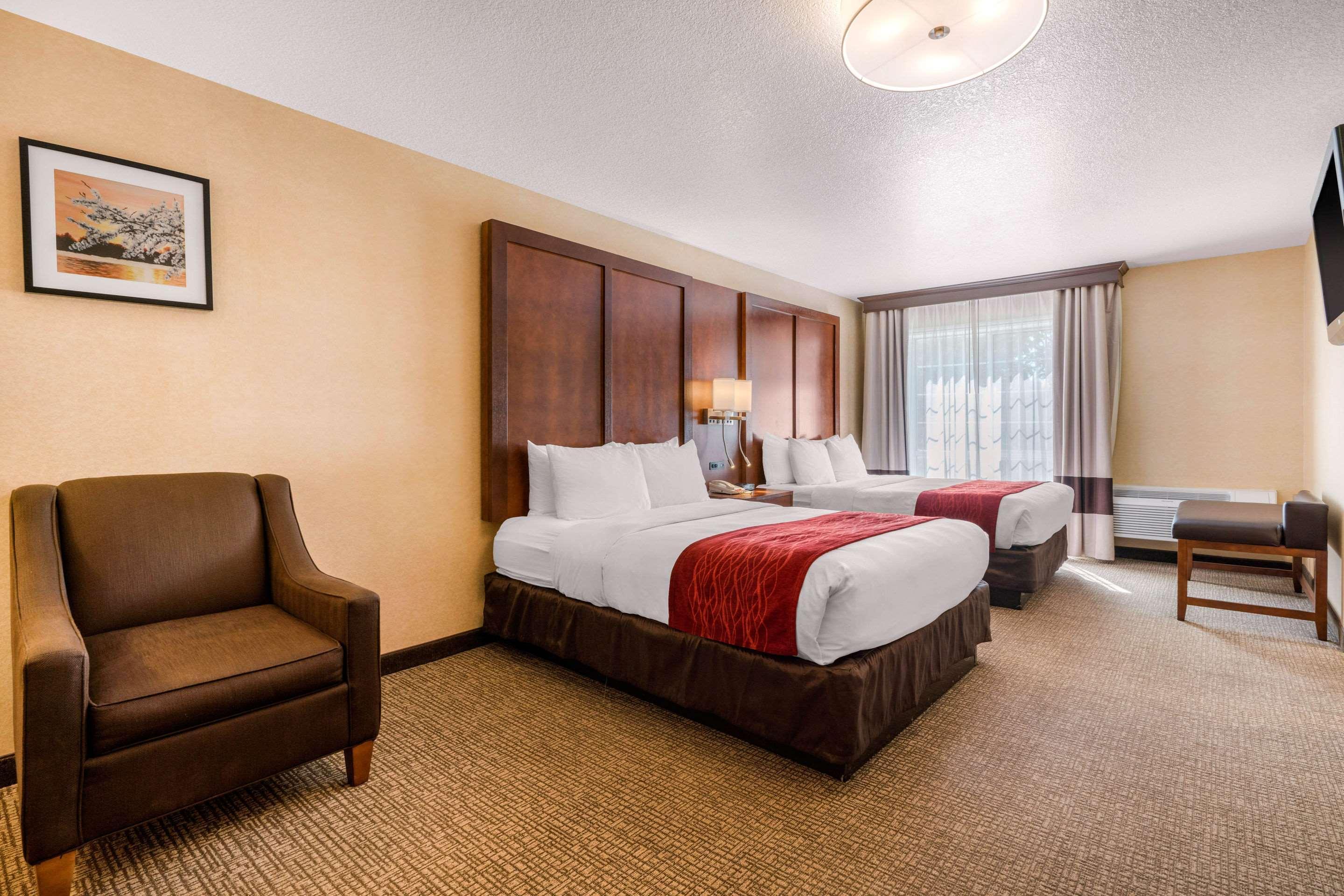Comfort Suites Red Bluff Near I-5 Exterior photo