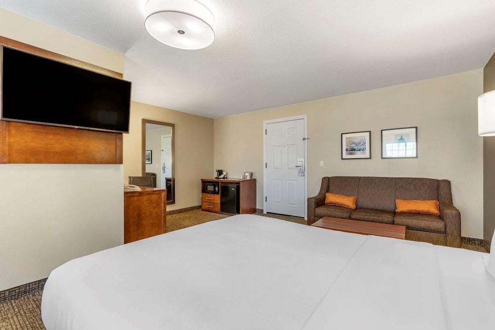 Comfort Suites Red Bluff Near I-5 Exterior photo