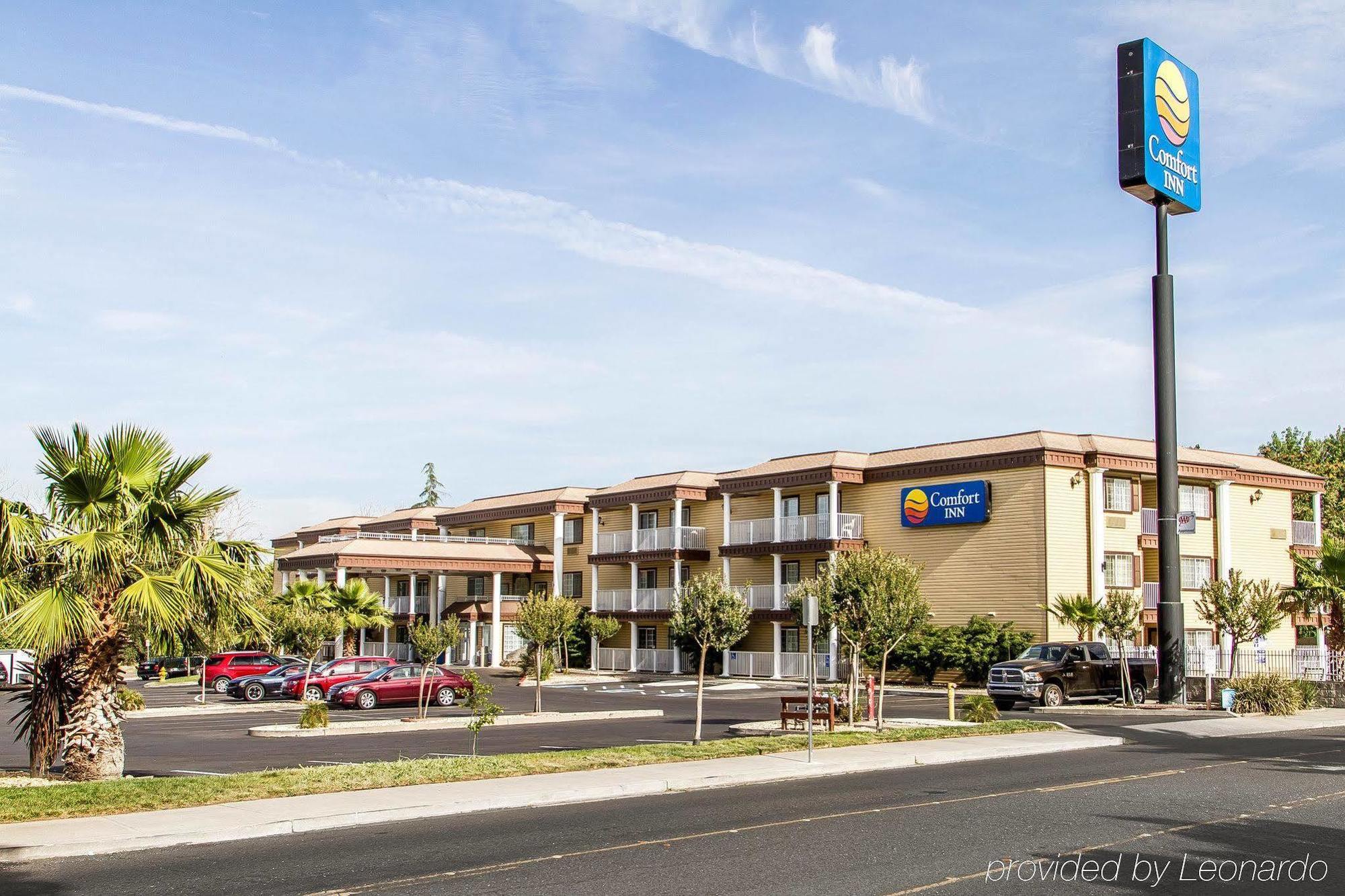 Comfort Suites Red Bluff Near I-5 Exterior photo